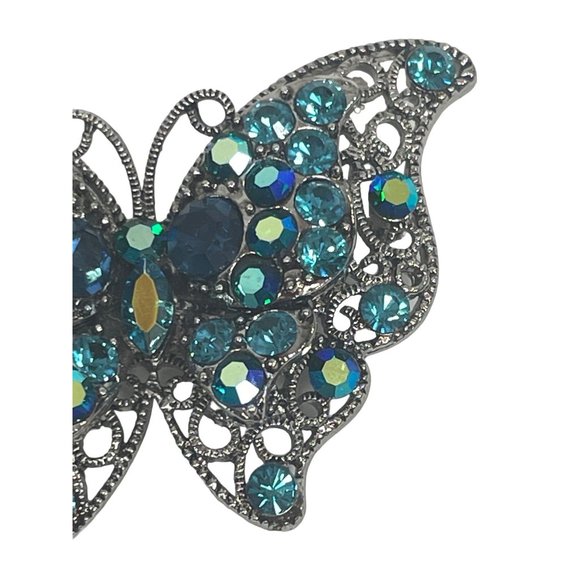 Vintage Fashion Butterfly Brooch Crystal Rhinestones Blue Aqua Teal Silver Tone - Picture 17 of 17
